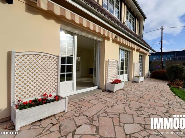 Pavillon 6 pièces 125 m²