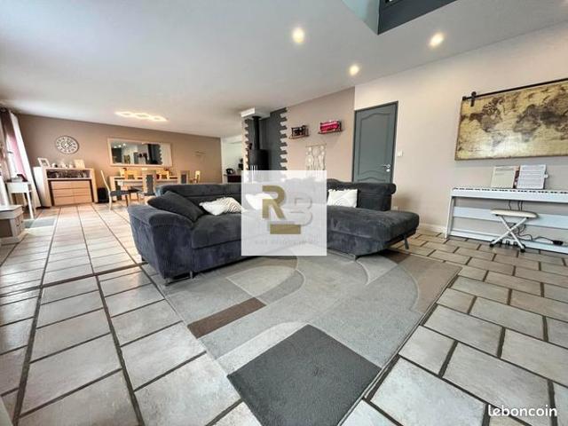 Pavillon 6 pièces 130 m²