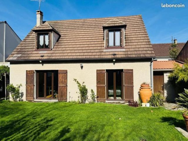 Pavillon 6 pièces 130 m²
