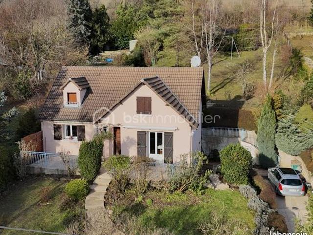 Pavillon 6 pièces 130 m²