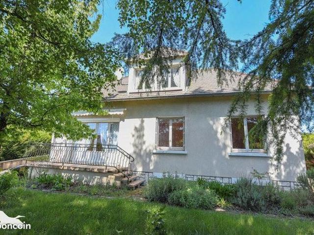 Pavillon 6 pièces 132 m²