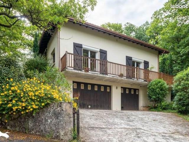 Pavillon 6 pièces 133 m²