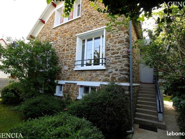 Pavillon 6 pièces 135 m²