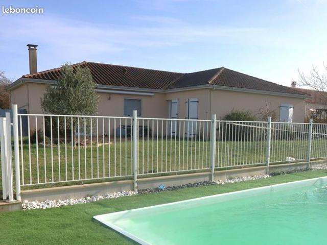 Pavillon 6 pièces 136 m²