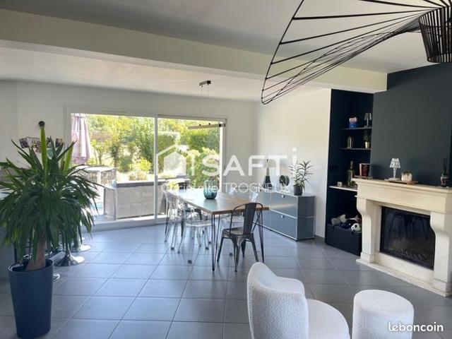 Pavillon 6 pièces 137 m²