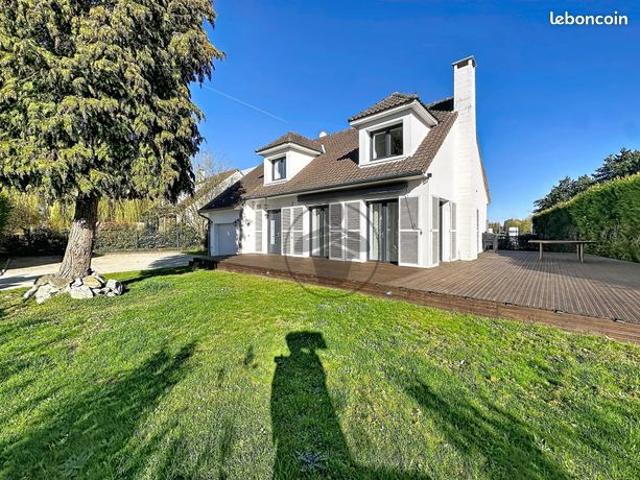 Pavillon 6 pièces 137 m²