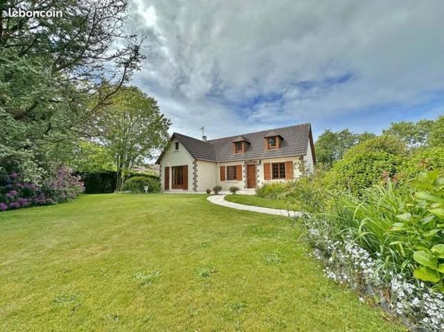 Pavillon 6 pièces 138 m²