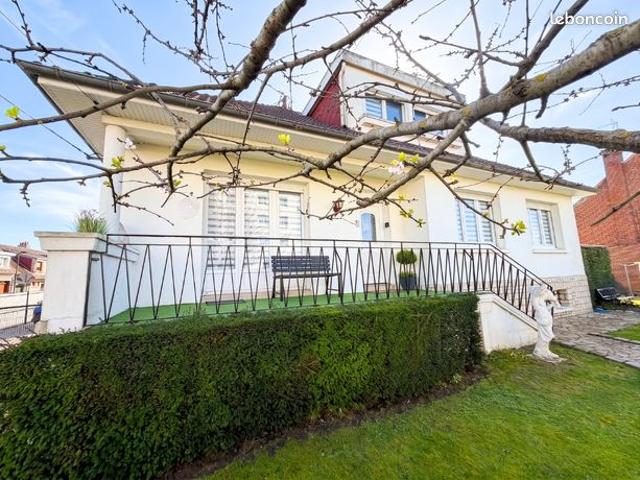 Pavillon 6 pièces 139 m²