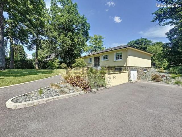 Pavillon 6 pièces 140 m²