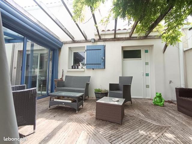 Pavillon 6 pièces 140 m²