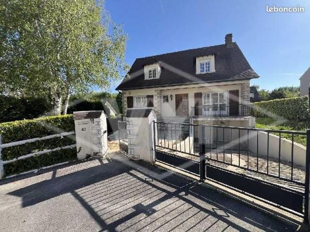 Pavillon 6 pièces 140 m²