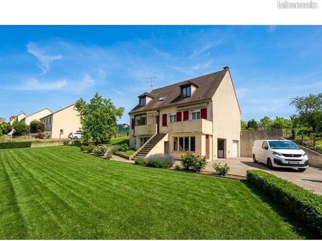Pavillon 6 pièces 140 m²