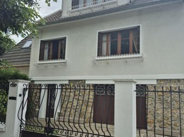 Pavillon 6 pièces 140 m²