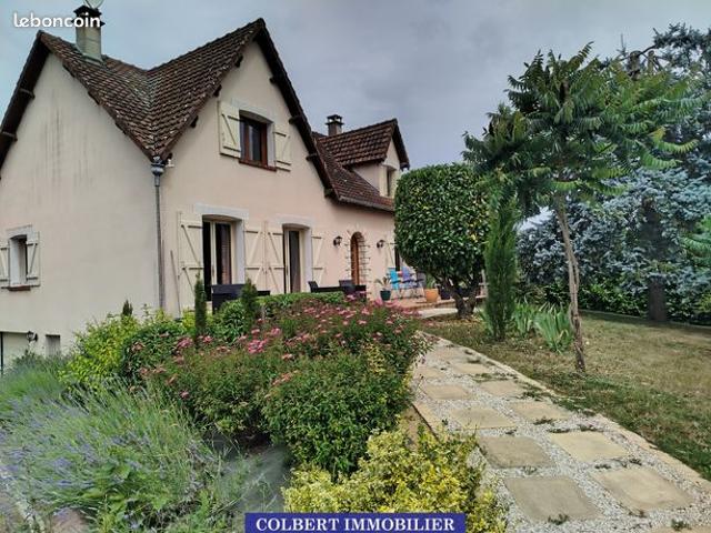 Pavillon 6 pièces 141 m²