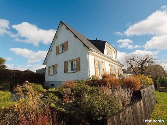 Pavillon 6 pièces 141 m²
