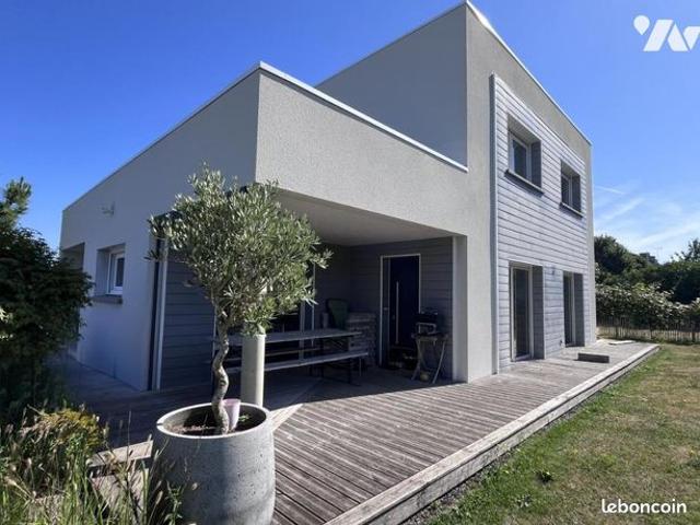 Pavillon 6 pièces 141 m²