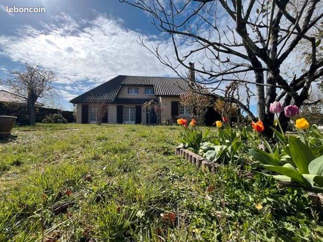 Pavillon 6 pièces 141 m²