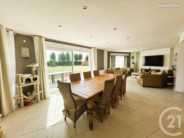 Pavillon 6 pièces 142 m²