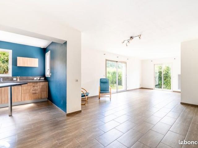 Pavillon 6 pièces 143 m²