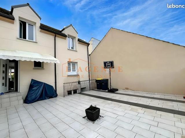 Pavillon 6 pièces 143 m²