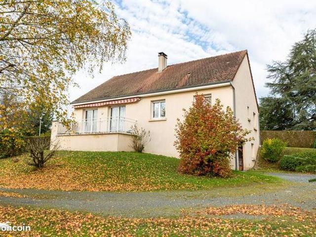 Pavillon 6 pièces 144 m²