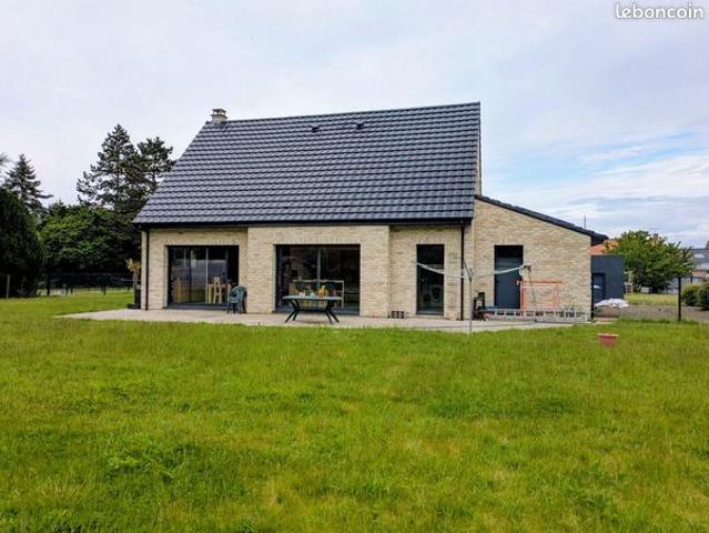 Pavillon 6 pièces 144 m²