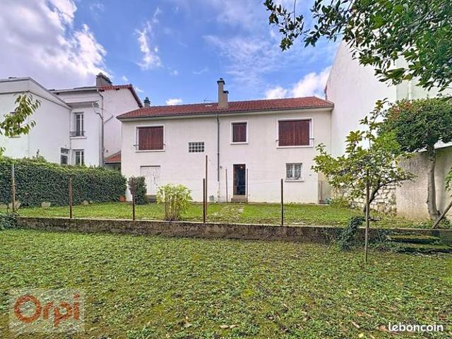 Pavillon 6 pièces 144 m²