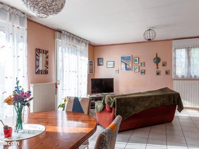 Pavillon 6 pièces 144 m²