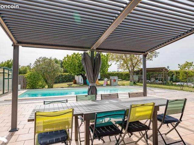 Pavillon 6 pièces 144 m²