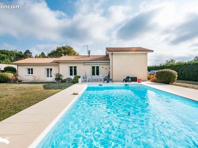 Pavillon 6 pièces 144 m²