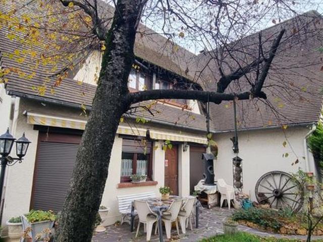 Pavillon 6 pièces 145 m²