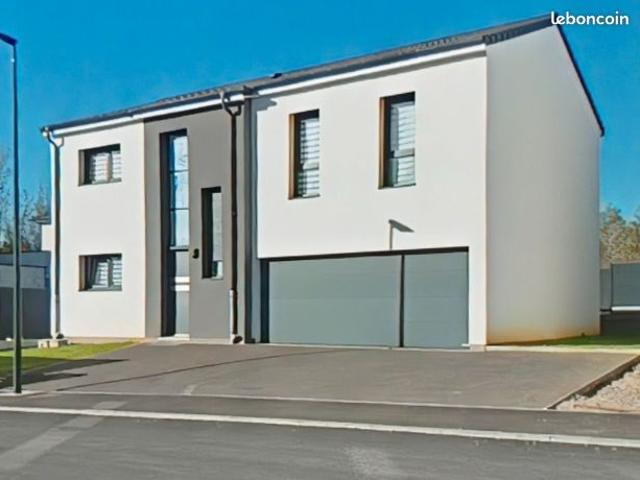Pavillon 6 pièces 145 m²