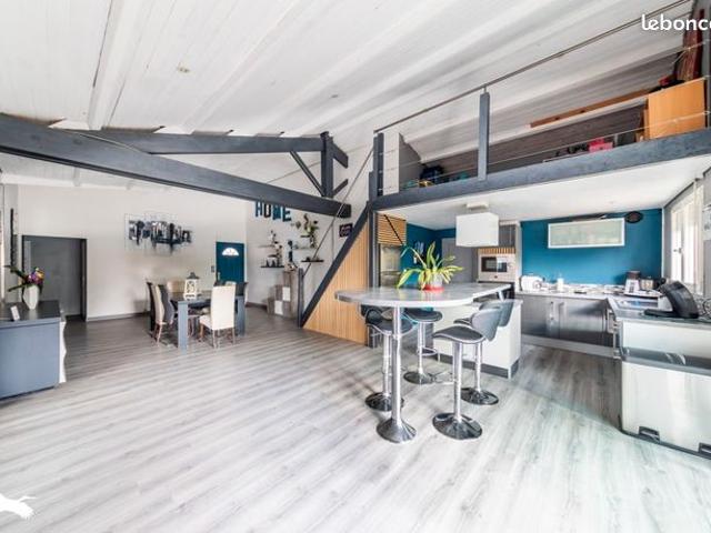 Pavillon 6 pièces 145 m²