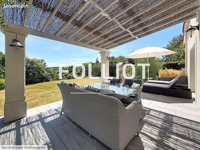 Pavillon 6 pièces 146 m²
