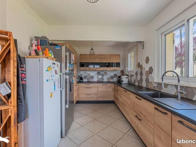 Pavillon 6 pièces 147 m²