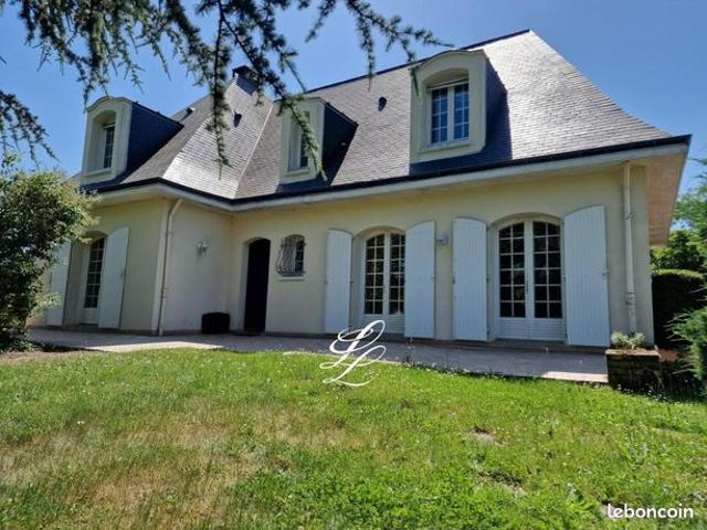 Pavillon 6 pièces 147 m²