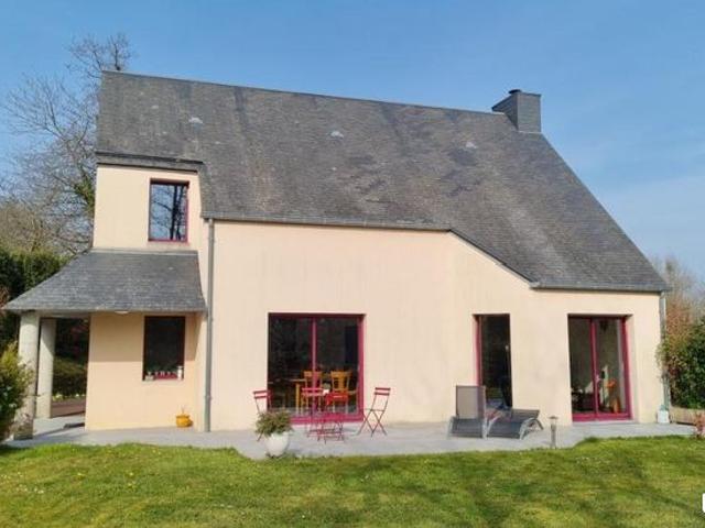 Pavillon 6 pièces 148 m²