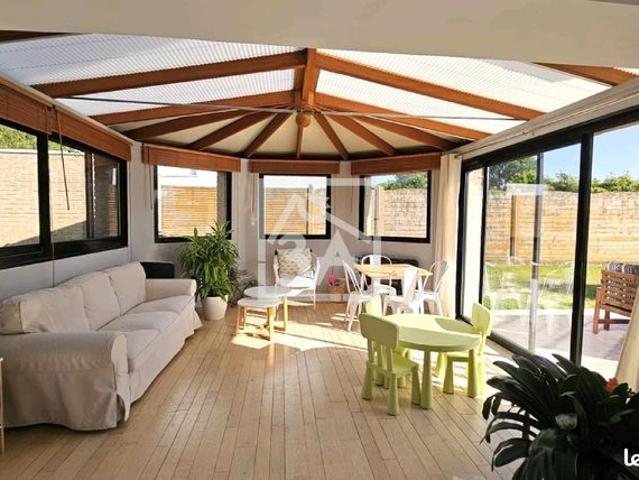 Pavillon 6 pièces 148 m²