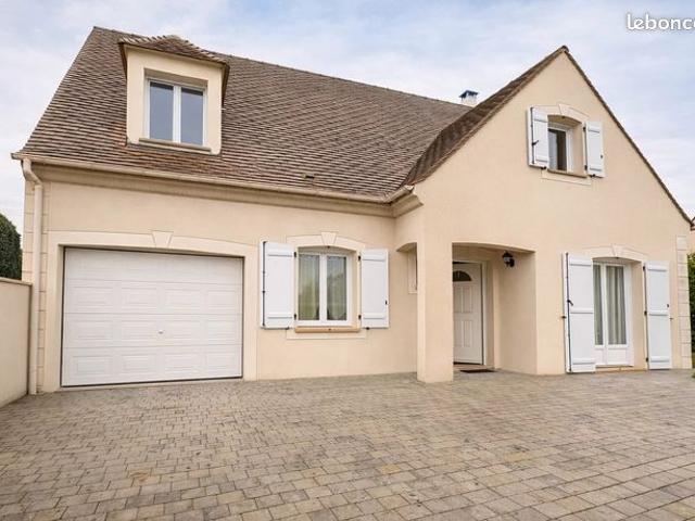 Pavillon 6 pièces 148 m²