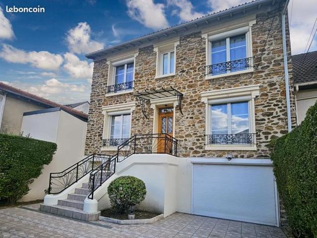 Pavillon 6 pièces 150 m²