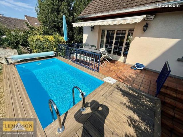 Pavillon 6 pièces 150 m²