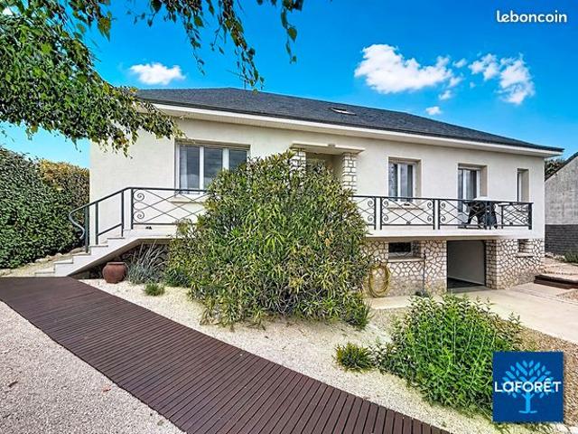 Pavillon 6 pièces 151 m²