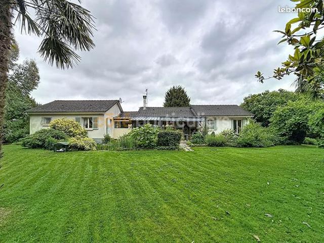 Pavillon 6 pièces 153 m²