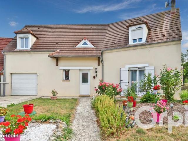 Pavillon 6 pièces 153 m²