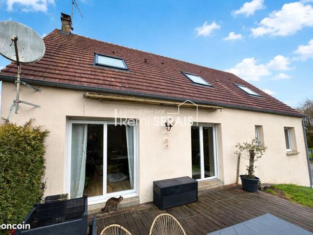 Pavillon 6 pièces 153 m²