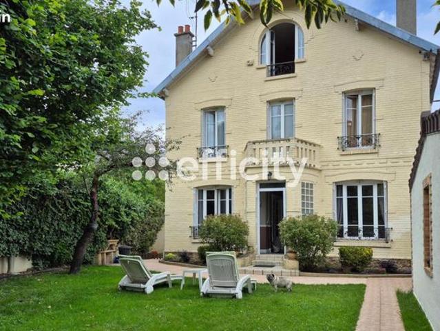 Pavillon 6 pièces 154 m²