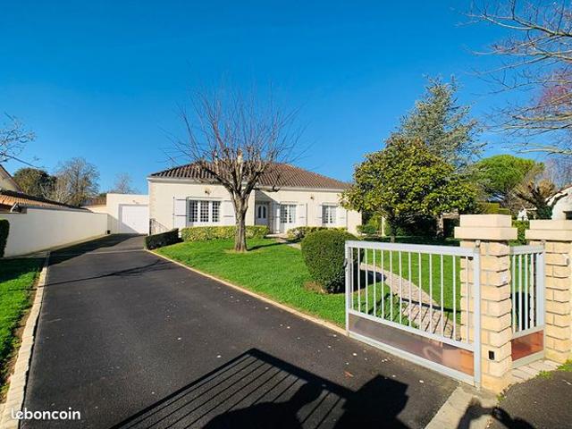 Pavillon 6 pièces 154 m²