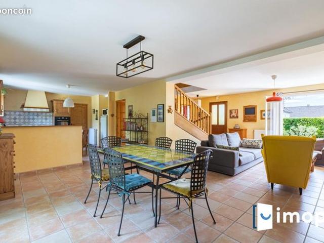 Pavillon 6 pièces 155 m²