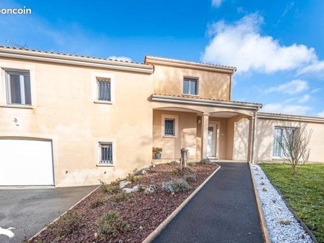 Pavillon 6 pièces 155 m²