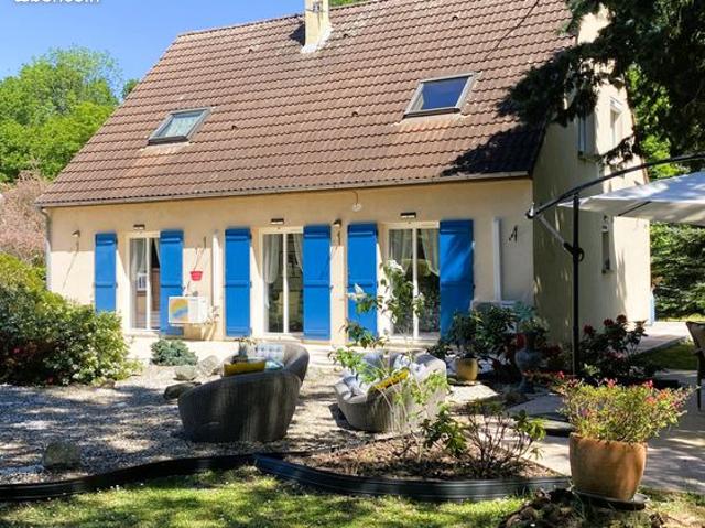 Pavillon 6 pièces 155 m²